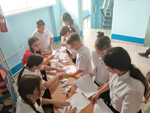 Журавлик памяти