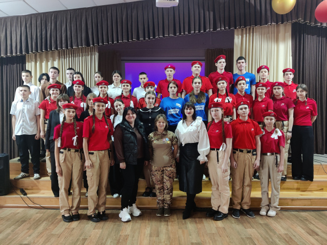 "Классная встреча" с волонтёрами СВО