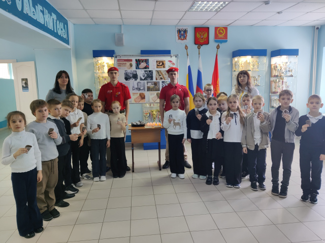 ДЕНЬ ПОЛНОГО ОСВОБОЖДЕНИЯ ЛЕНИНГРАДА